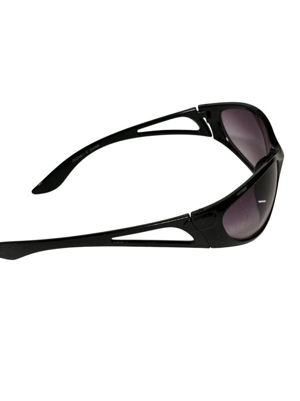 dezine Mens sunglasses Black Rim Athletic sports